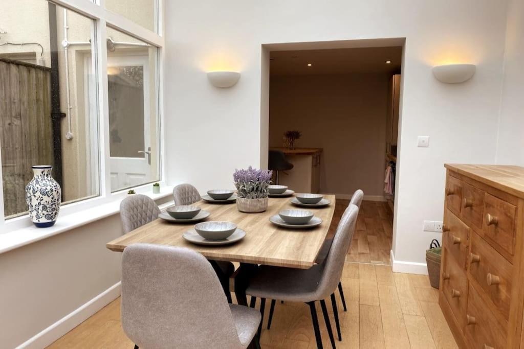3Bed House With Parking Short Walk To Bath Centre Villa Exteriör bild